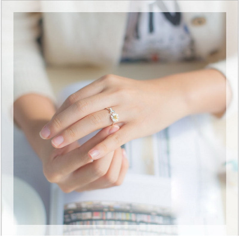 Daisy Flower Ring